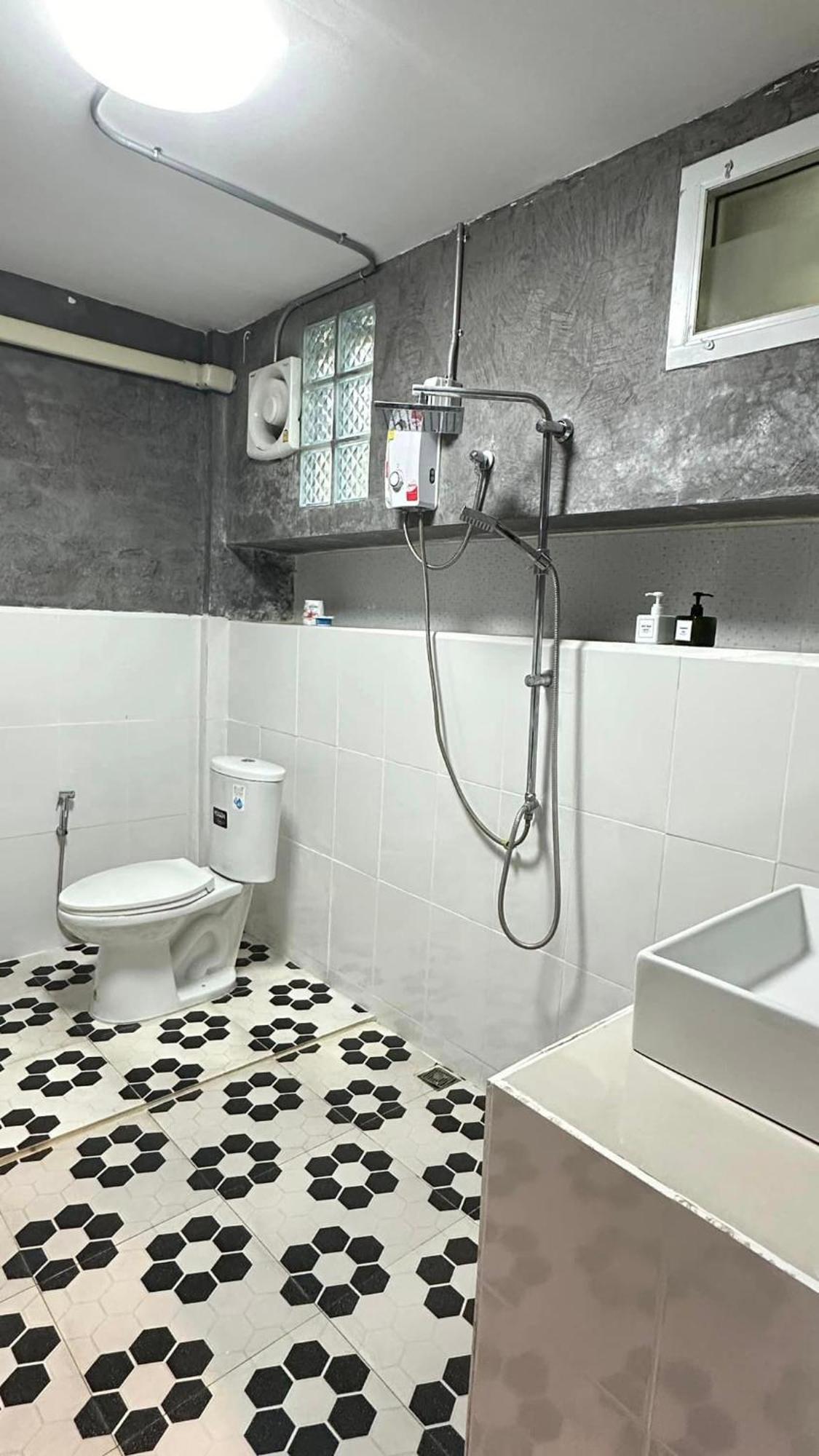 บ้านภทรพรรณ ขุนยวม แม่ฮ่องสอน Ban Pataraphan Khunyuam Maehongson Thailand Ban Khun Yuam エクステリア 写真